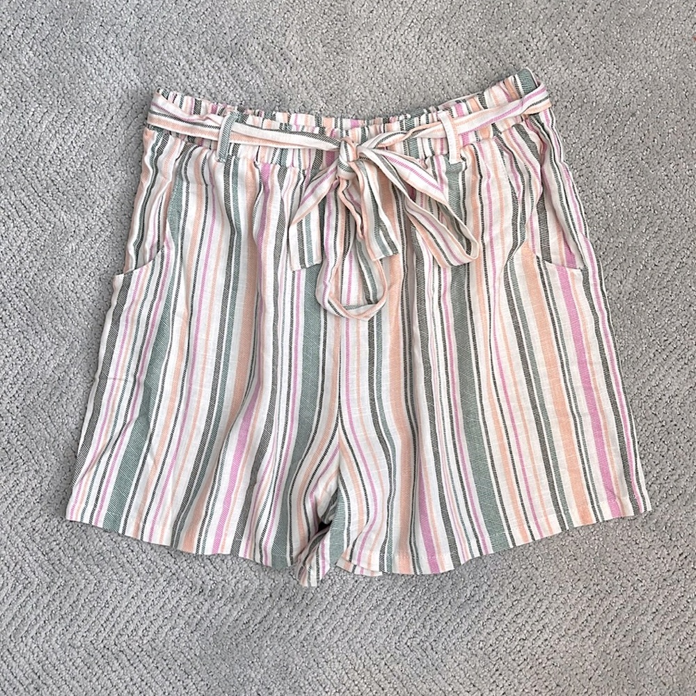 Art Class Girl's Paperbag Shorts (size L)
